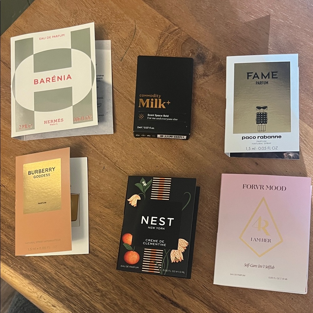Assorted Perfume Sample Set